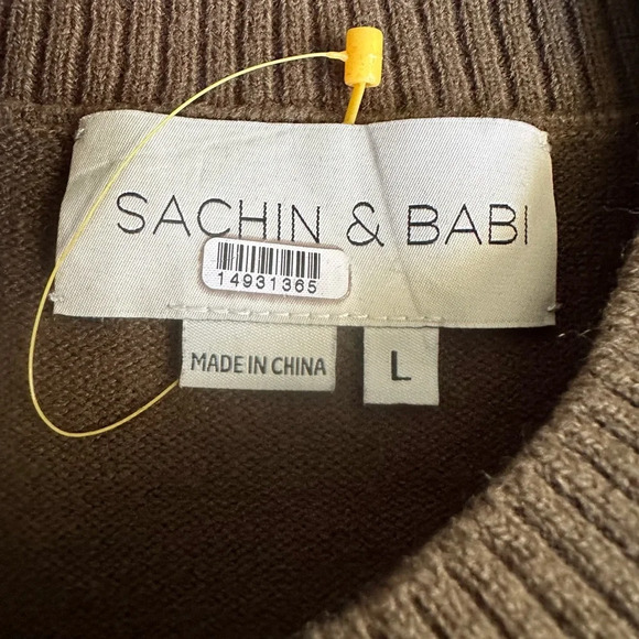 Sachin & Babi Mara Knit Long Sleeve Cropped Shirt. Size Large. - Picture 7 of 8
